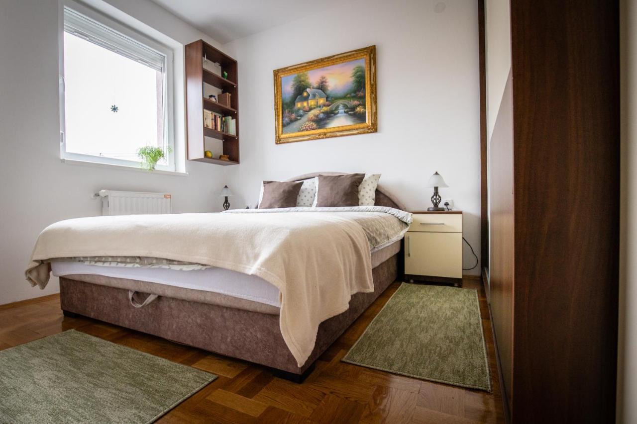 Crystal Apartment Subotica Bagian luar foto